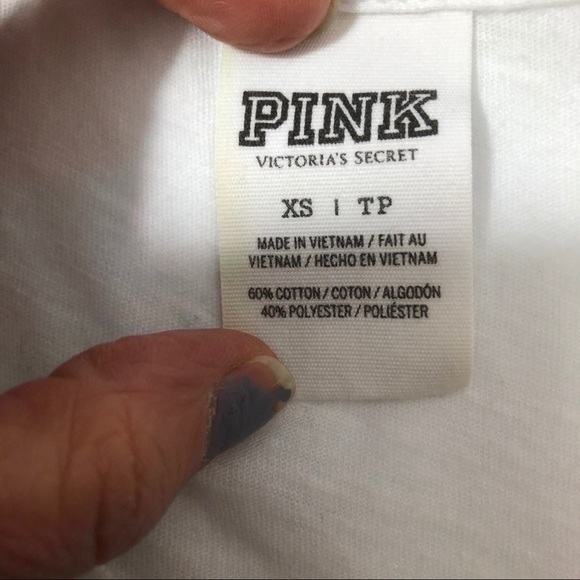 💥💥 SALE! 5 / $25 💥💥 White t-shirt Miami by Pink. Excellent condition - Picture 4 of 4